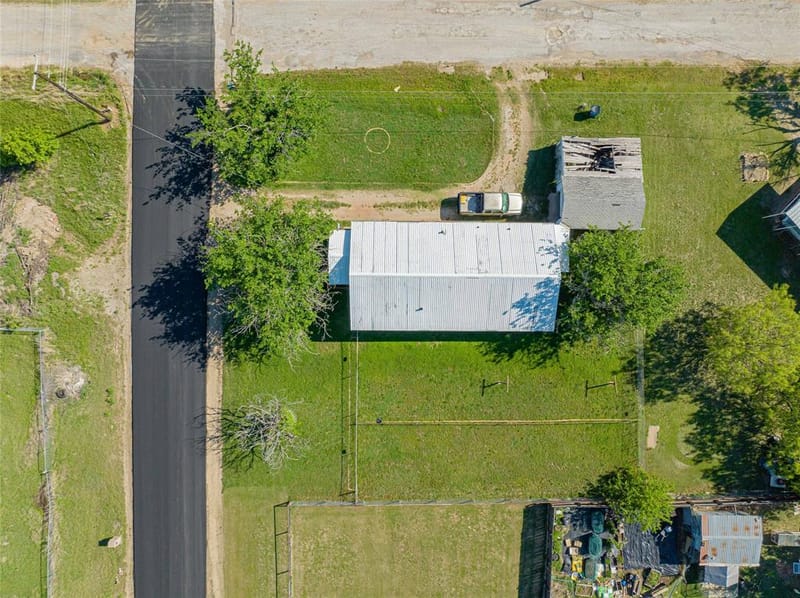 701 N Shelton Street, Breckenridge TX 76424 - Photo 25