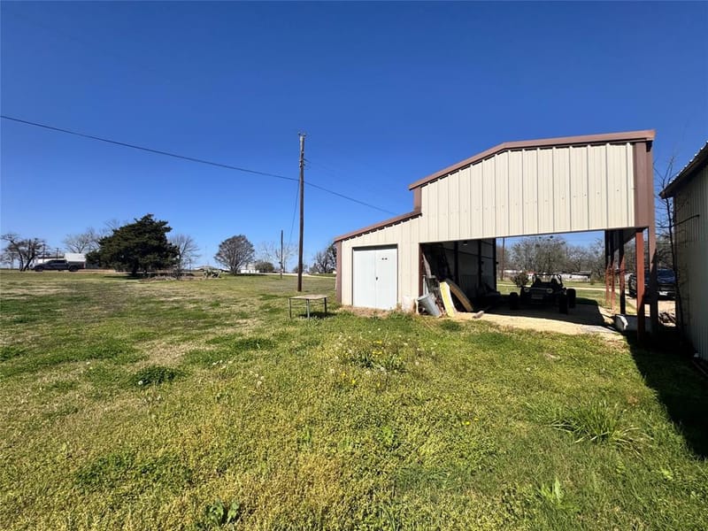 8208 Pearl, Lillian TX 76061 - Photo 15