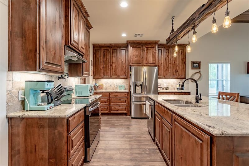 107 Camino Del Rosas, Woodway TX 76712 - Photo 27
