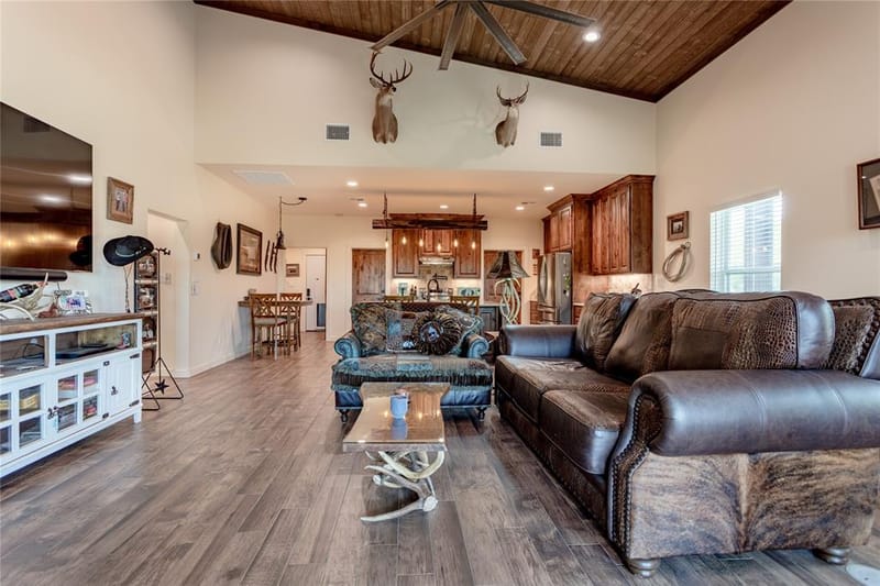 107 Camino Del Rosas, Woodway TX 76712 - Photo 26