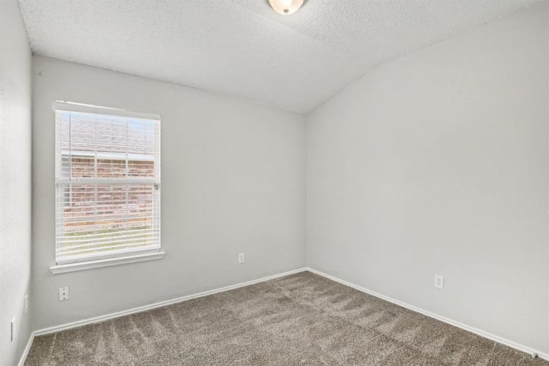 2624 Buffalo Run, Burleson TX 76028 - Photo 19