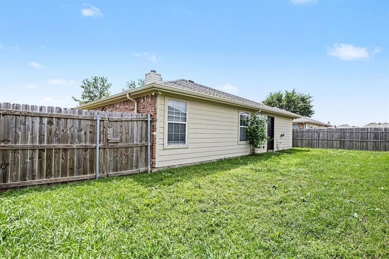 2624 Buffalo Run, Burleson TX 76028 - Photo 31