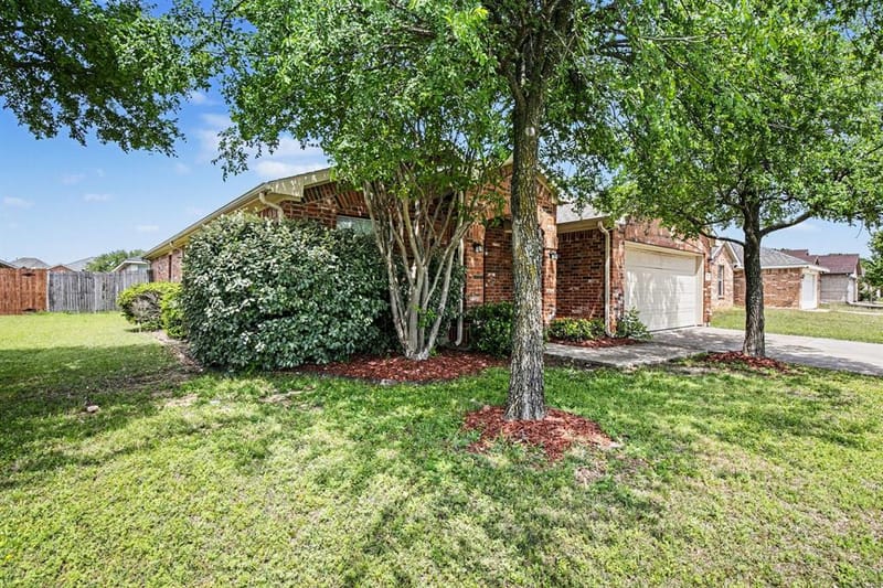 2624 Buffalo Run, Burleson TX 76028 - Photo 4
