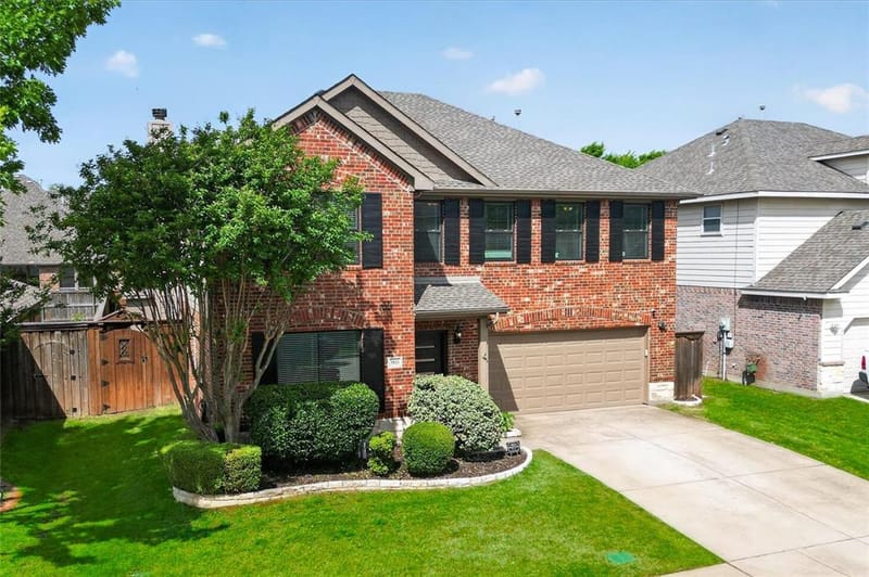3928 Ironstone Lane, McKinney TX 75070 - Photo 2