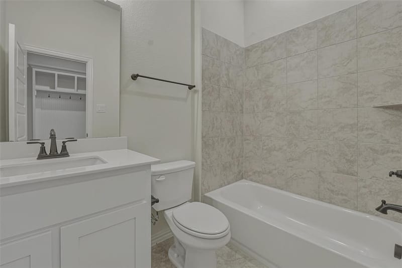 128 Oak Grove Way, Springtown TX 76082 - Photo 24