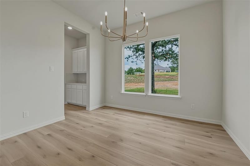 128 Oak Grove Way, Springtown TX 76082 - Photo 15