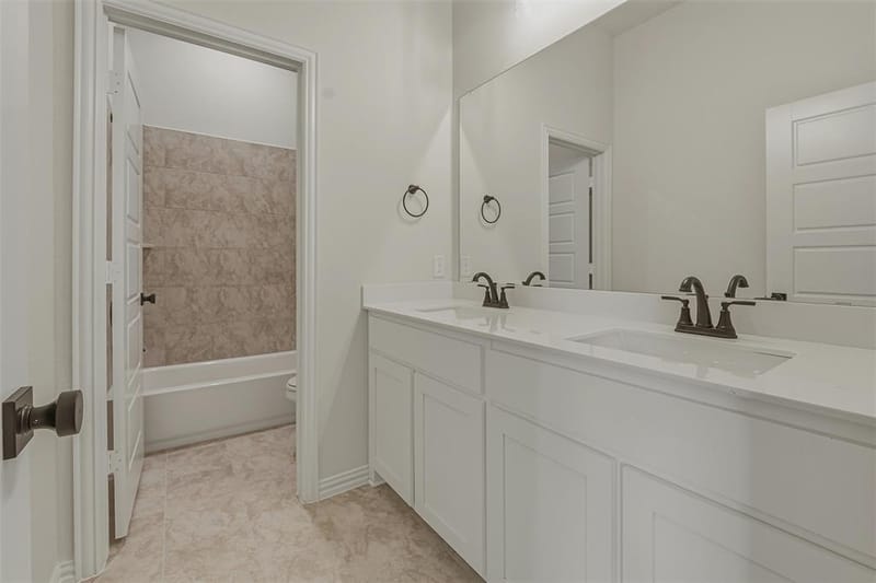128 Oak Grove Way, Springtown TX 76082 - Photo 25