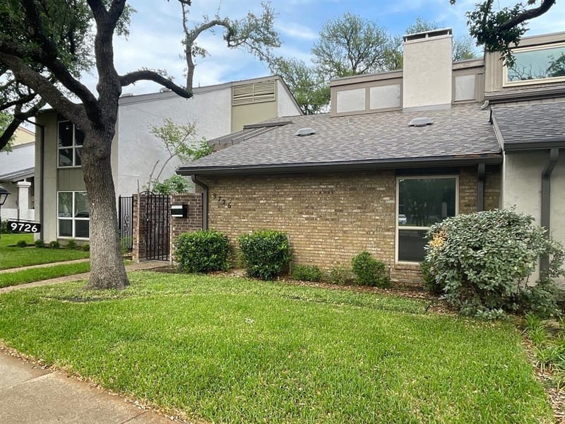 9726 Amberton Parkway, Dallas TX 75243