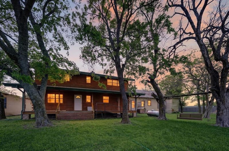 858 County Road 1006, Celeste TX 75423 - Photo 3