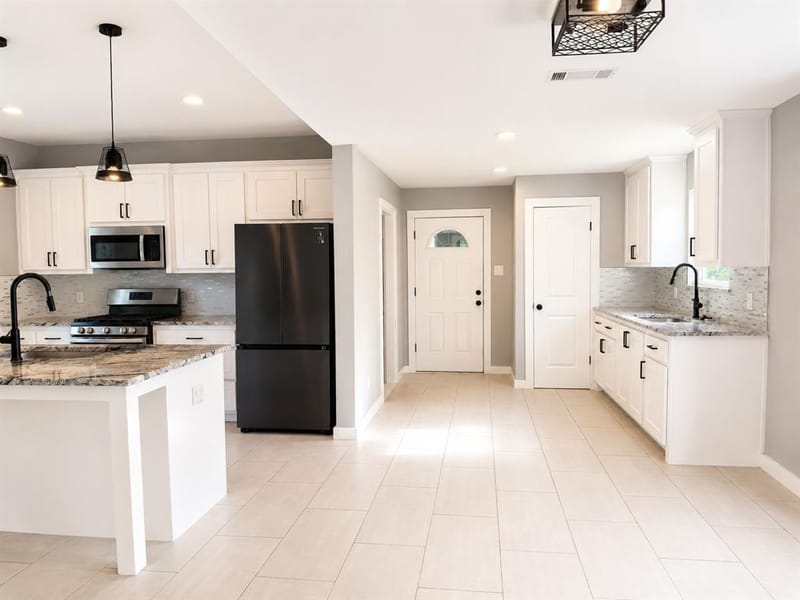 202 4th Street, Joshua TX 76058 - Photo 3