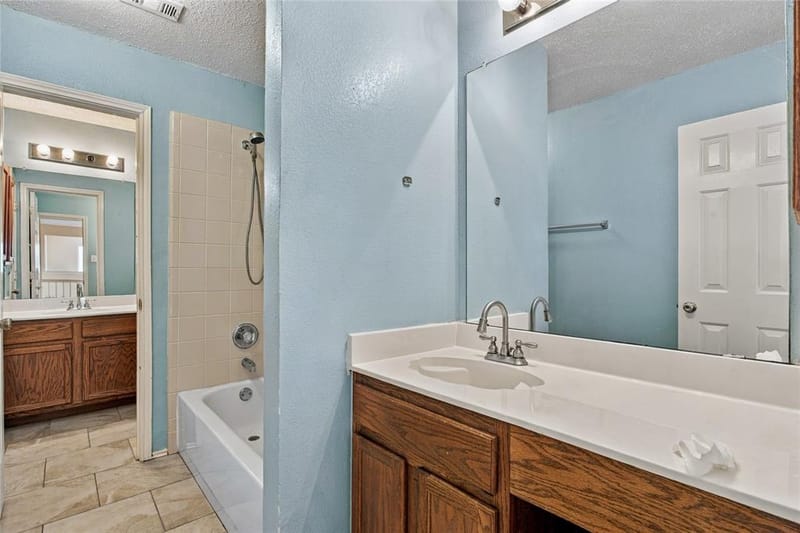 531 Pecan Leaf Drive, Lancaster TX 75146 - Photo 20