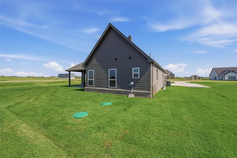 12421 Hornfels Drive, Krum TX 76249 - Photo 35