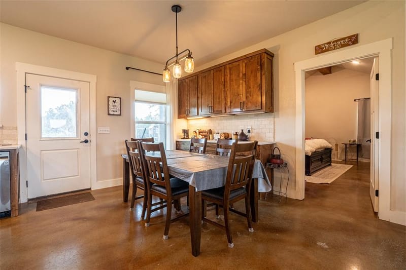 1260 Private Road 1656, Stephenville TX 76401 - Photo 16