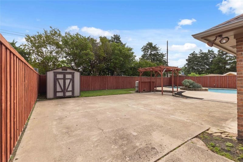 200 Sunny Crest Drive, Murphy TX 75094 - Photo 34