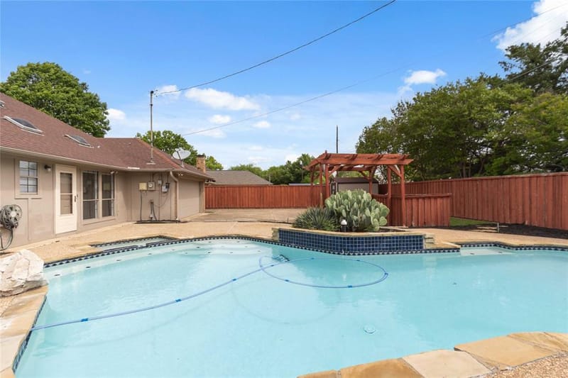 200 Sunny Crest Drive, Murphy TX 75094 - Photo 31
