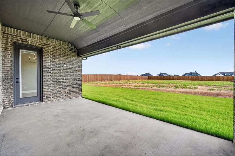 144 Chapowits, Godley TX 76044 - Photo 38