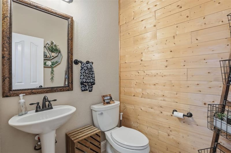 1004 Tara Drive, Burleson TX 76028 - Photo 26