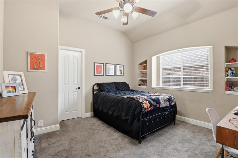 1004 Tara Drive, Burleson TX 76028 - Photo 29