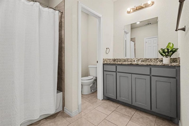 8903 Eden Valley Lane, Dallas TX 75217 - Photo 10