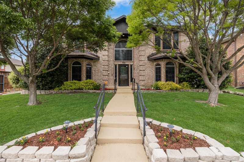 9209 Chimneywood Drive, Rowlett TX 75089 - Photo 4