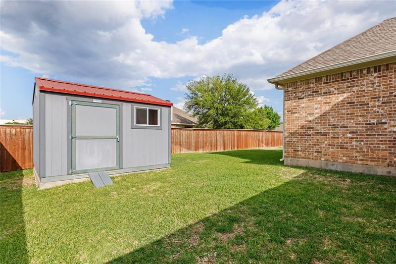 937 Queen Elizabeth Drive, McGregor TX 76657 - Photo 35
