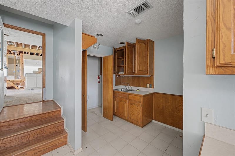 1434 Crownhill Drive, Arlington TX 76012 - Photo 22