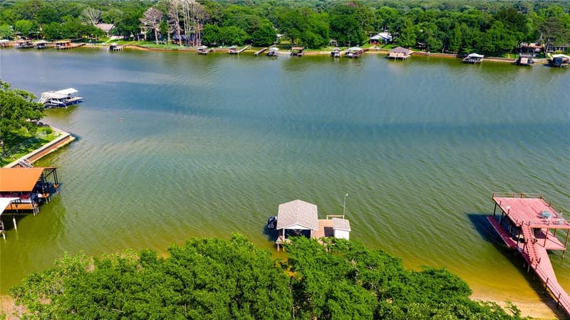 116 Camino Robles Street, Gun Barrel City TX 75156 - Photo 2