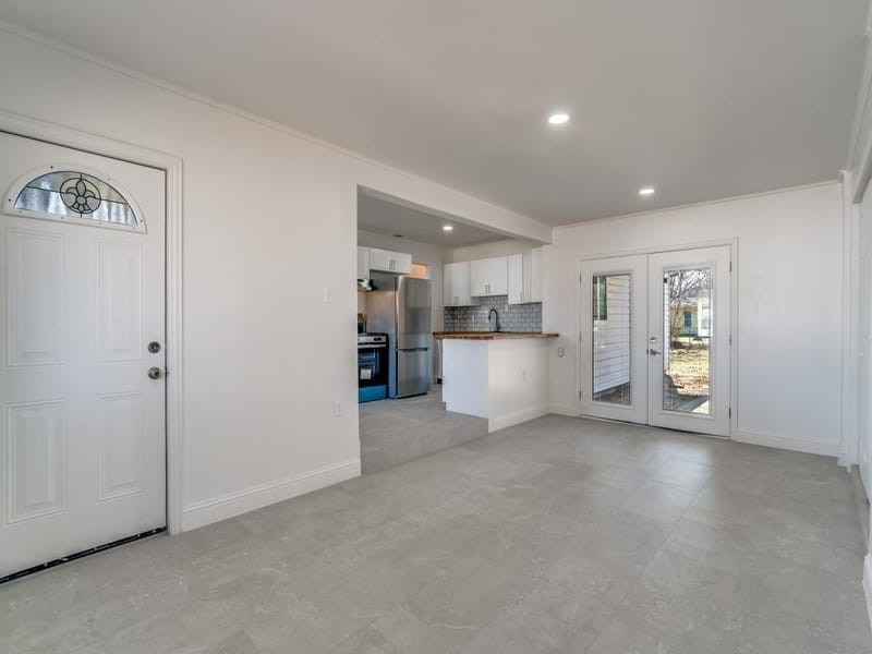 4528 Newman Drive, Haltom City TX 76117 - Photo 4
