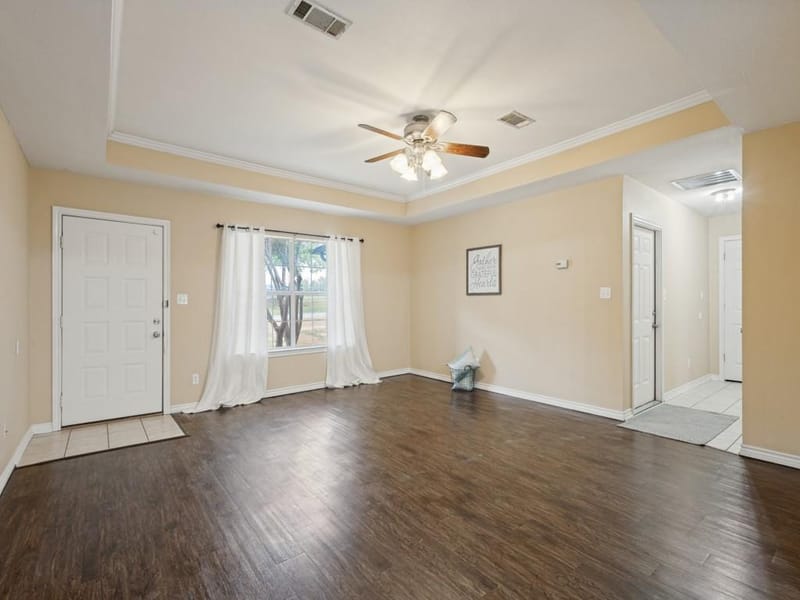454 E Fulton Street, Van Alstyne TX 75495 - Photo 4