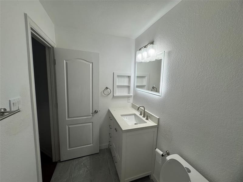 2105 Woodview Drive, Flower Mound TX 75028 - Photo 17