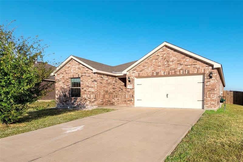 3094 Chillingham Drive, Forney TX 75126