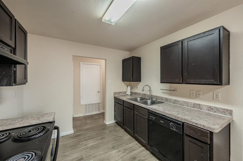 4818 Jesus Maria Court, Dallas TX 75236 - Photo 12