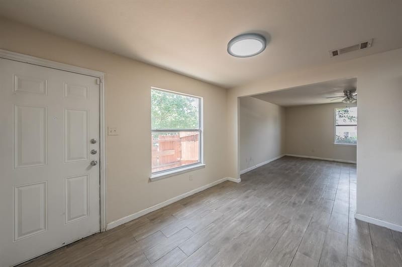 4818 Jesus Maria Court, Dallas TX 75236 - Photo 10