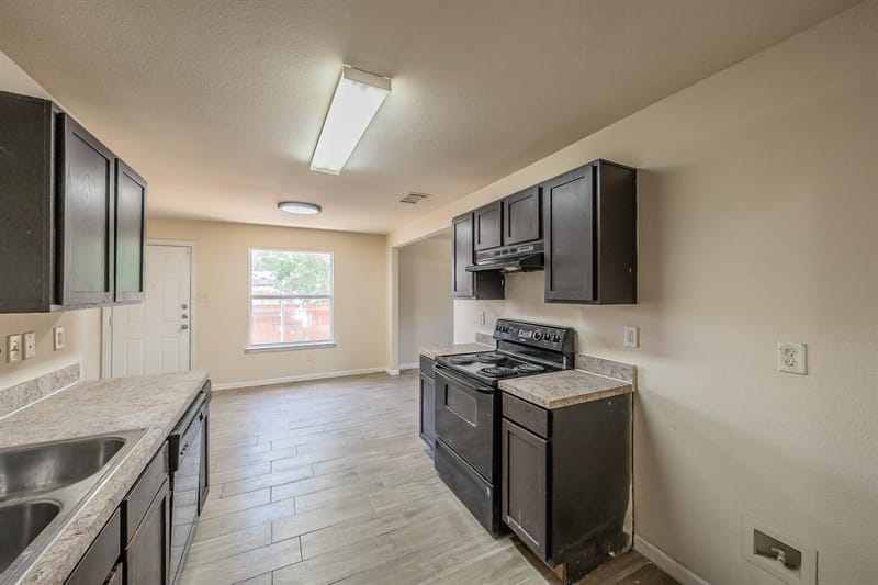 4818 Jesus Maria Court, Dallas TX 75236 - Photo 14