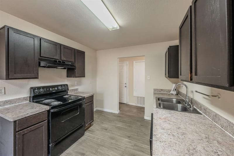 4818 Jesus Maria Court, Dallas TX 75236 - Photo 11