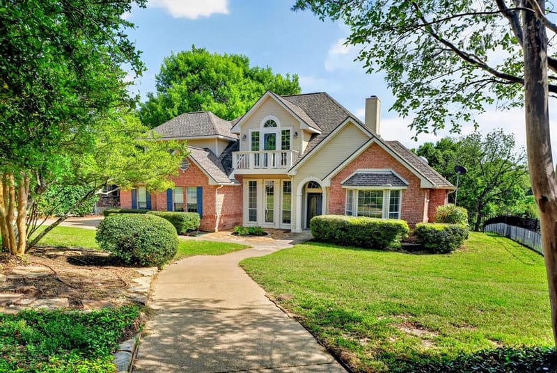 137 Shepherds Glen Road, Heath TX 75032