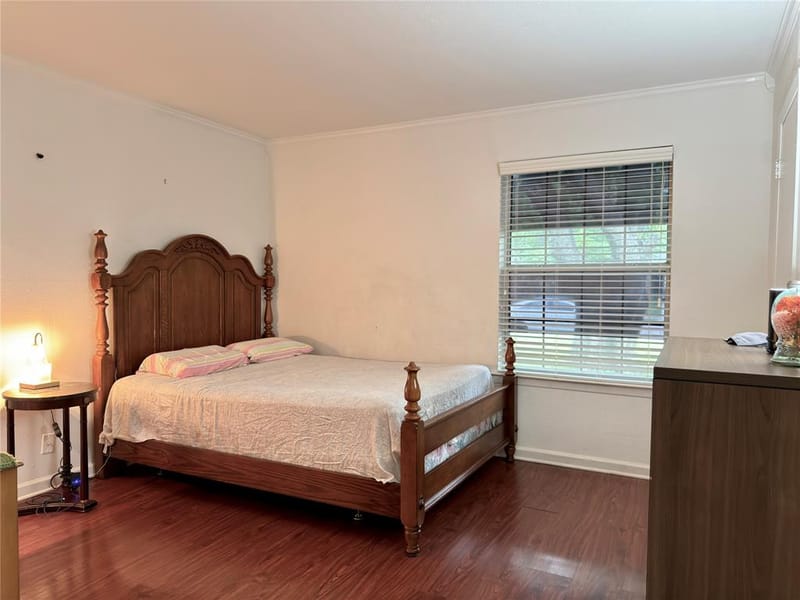 1519 Clearbrook Street, Lancaster TX 75134 - Photo 17