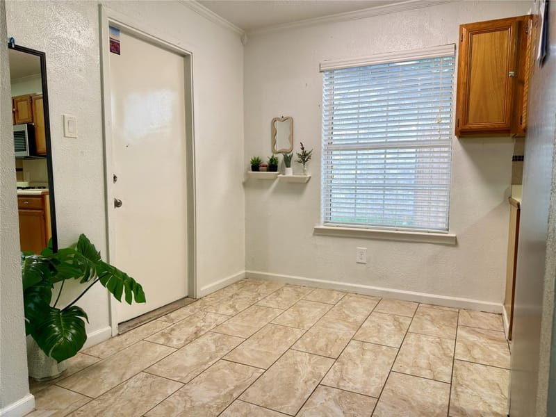 1519 Clearbrook Street, Lancaster TX 75134 - Photo 7