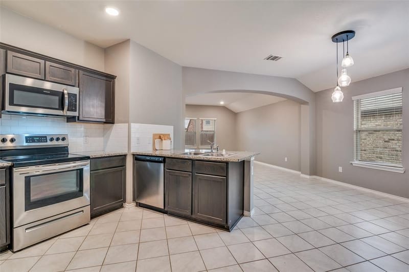 877 Darst Drive, Fate TX 75189 - Photo 9