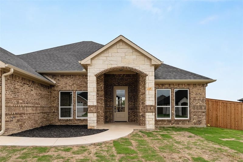 507 Limestone Circle, Mabank TX 75147 - Photo 2