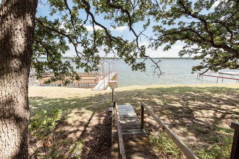 722 Storey Road, Nocona TX 76255 - Photo 5