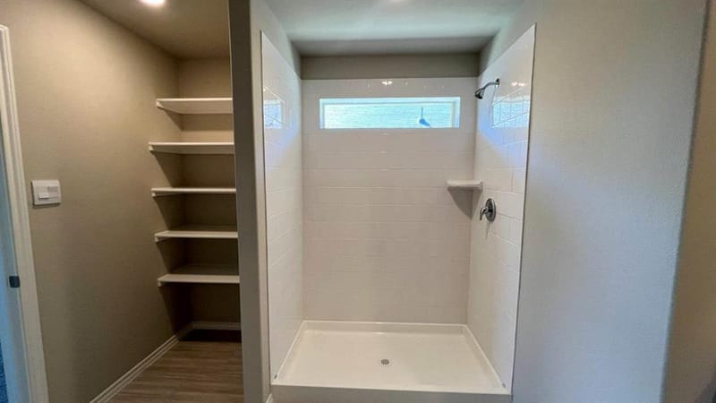 8436 HOLLYMEAD Lane, Fort Worth TX 76131 - Photo 9