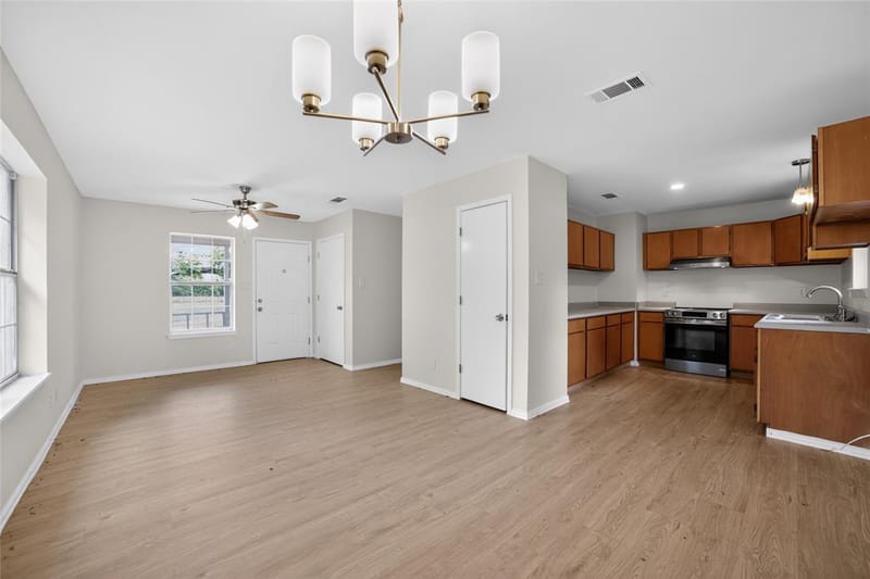808 Park Street, Commerce TX 75428 - Photo 7