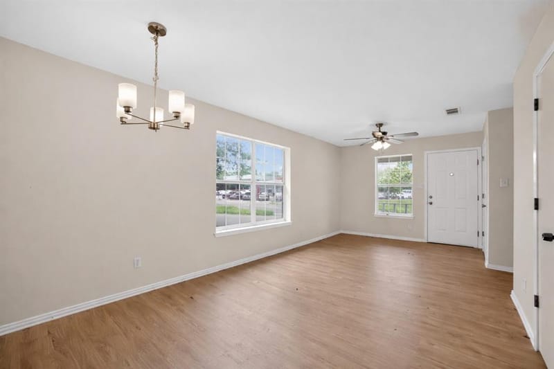 808 Park Street, Commerce TX 75428 - Photo 3