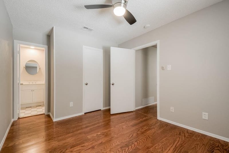 520 Pecan Acres Ct, Arlington TX 76013 - Photo 7