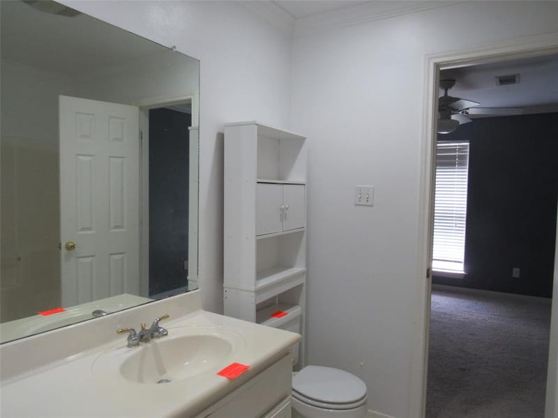 1048 Eagle Canyon Drive, China Spring TX 76633 - Photo 13
