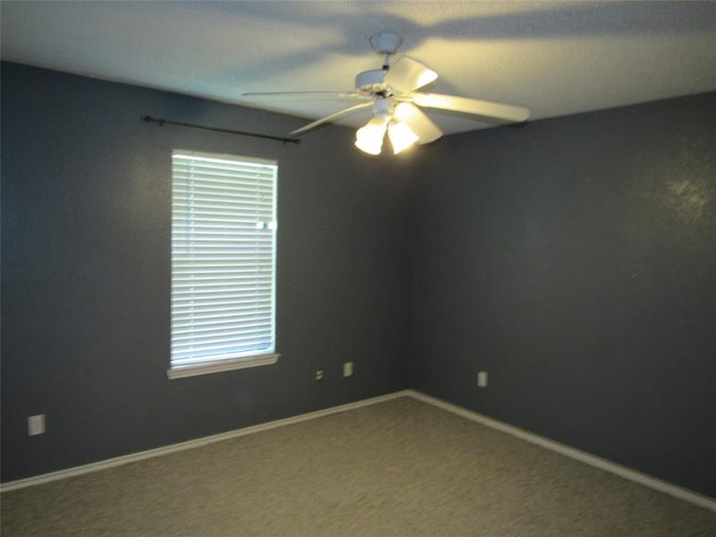 1048 Eagle Canyon Drive, China Spring TX 76633 - Photo 10