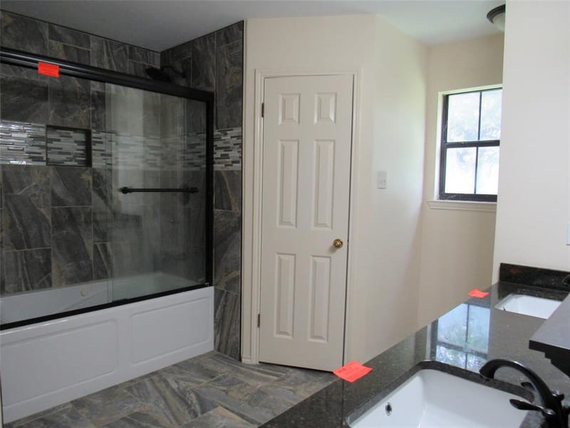 1048 Eagle Canyon Drive, China Spring TX 76633 - Photo 8