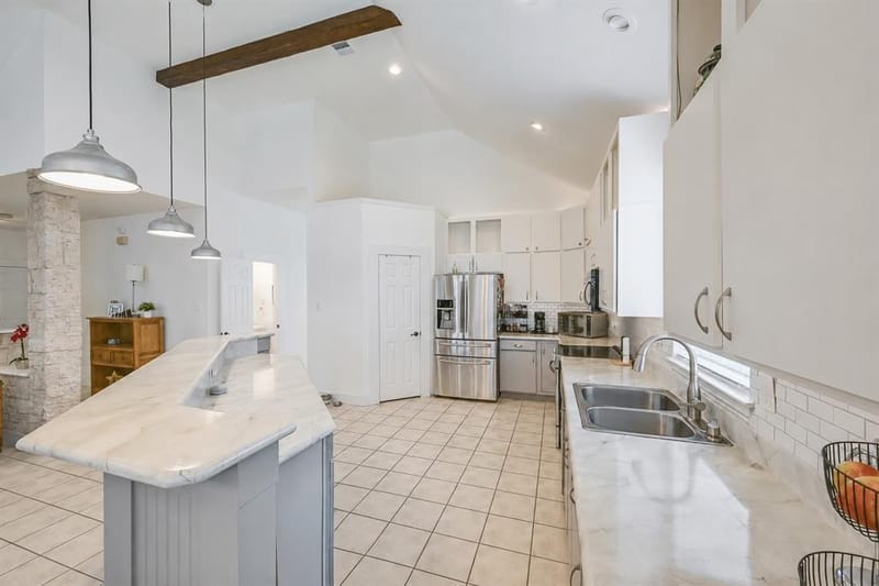 6017 Baskerville Drive, Rowlett TX 75087 - Photo 8