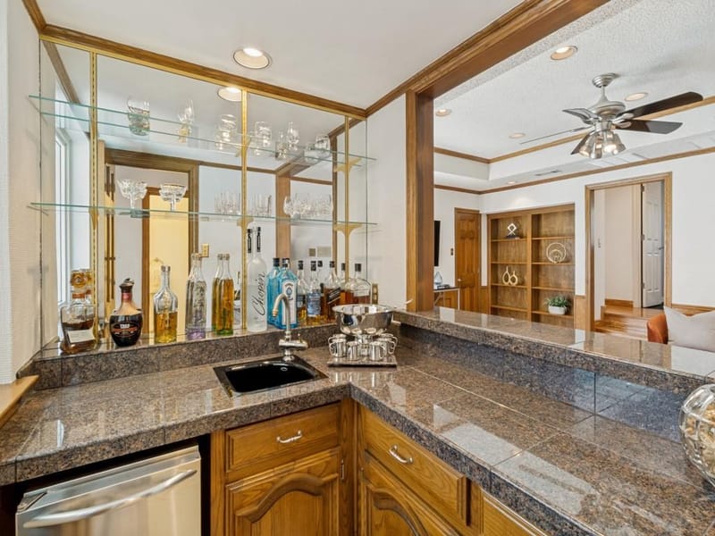 9502 Moss Haven Drive, Dallas TX 75231 - Photo 21
